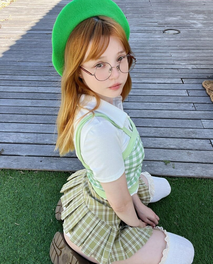 rocksy-light gallery photo #3400