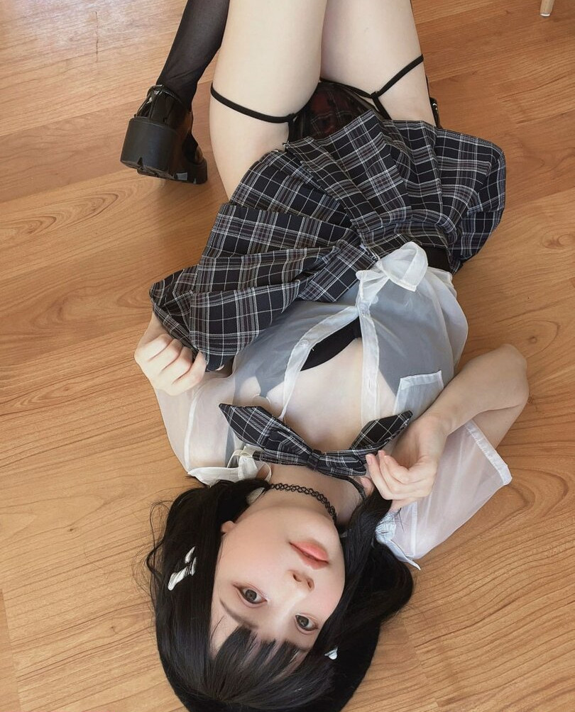 rocksy-light gallery photo #3651