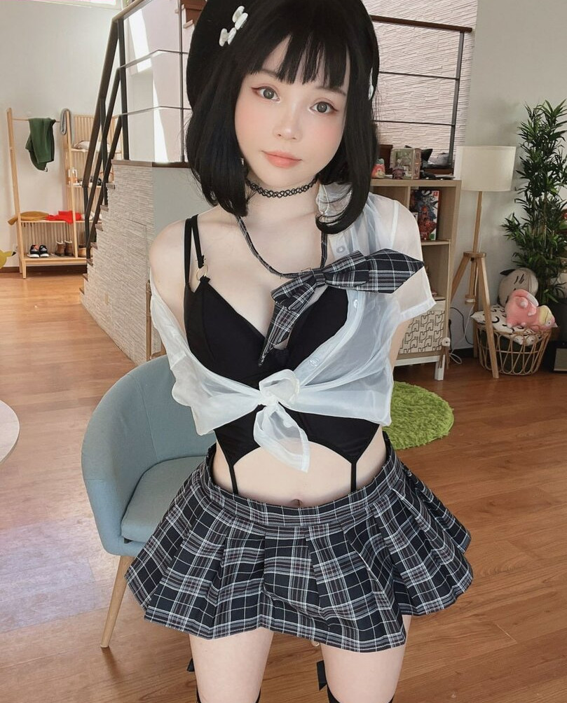 rocksy-light gallery photo #3658