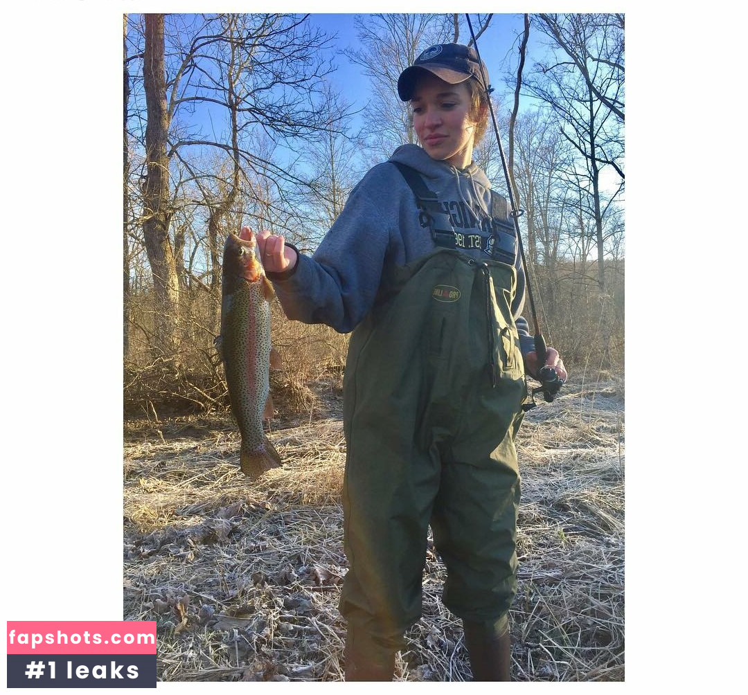 RockyIrelyn gallery photo #18