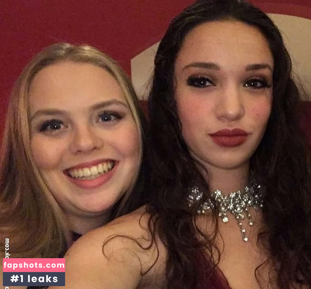 RockyIrelyn gallery photo #24