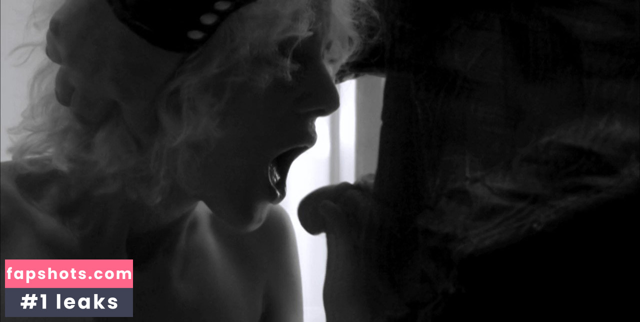 Rodleen Getsic gallery photo #6