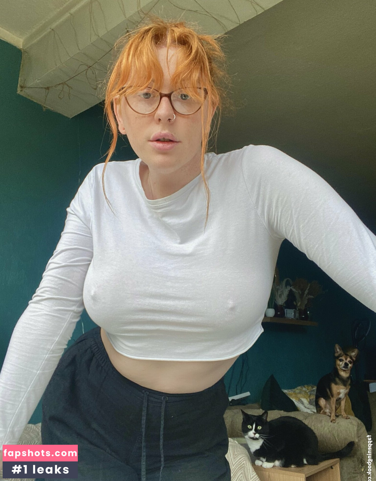 Rogue Robinson gallery photo #10