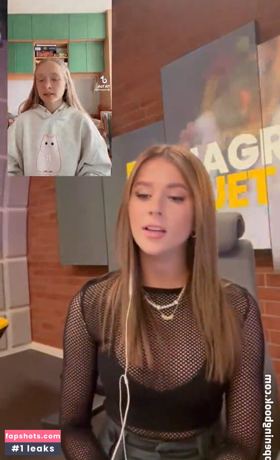 Roksana Węgiel gallery photo #50