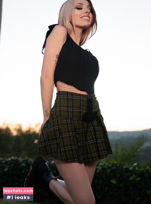 Rolyatistaylor gallery photo #1586