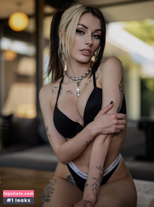 Rolyatistaylor gallery photo #586