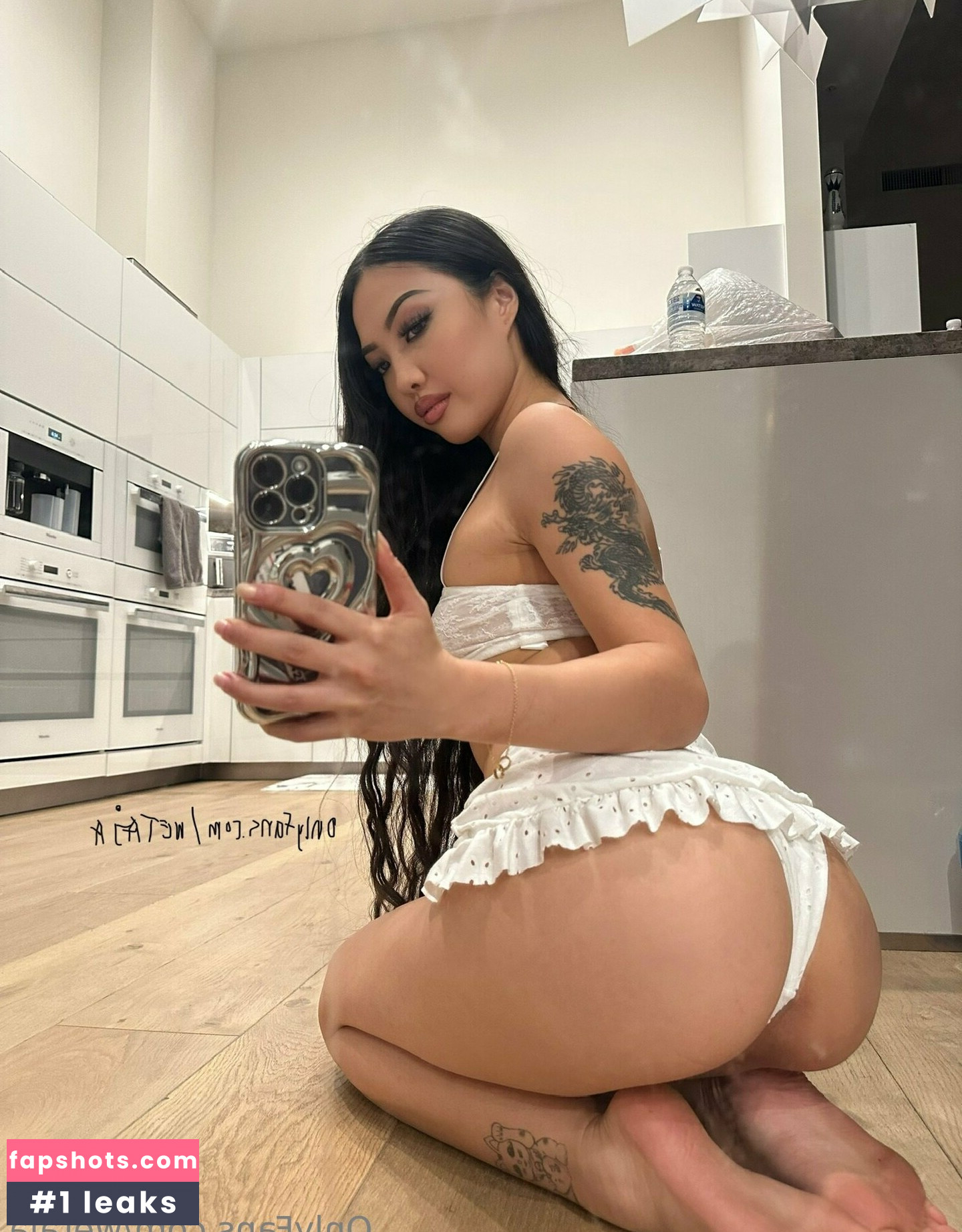 Romanlettuce gallery photo #7