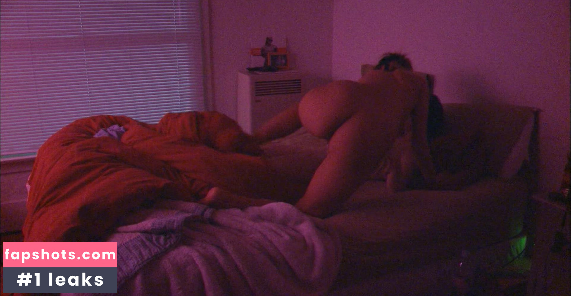 Romi Klinger Nude Leaks OnlyFans Photos #30 - LeakJerk