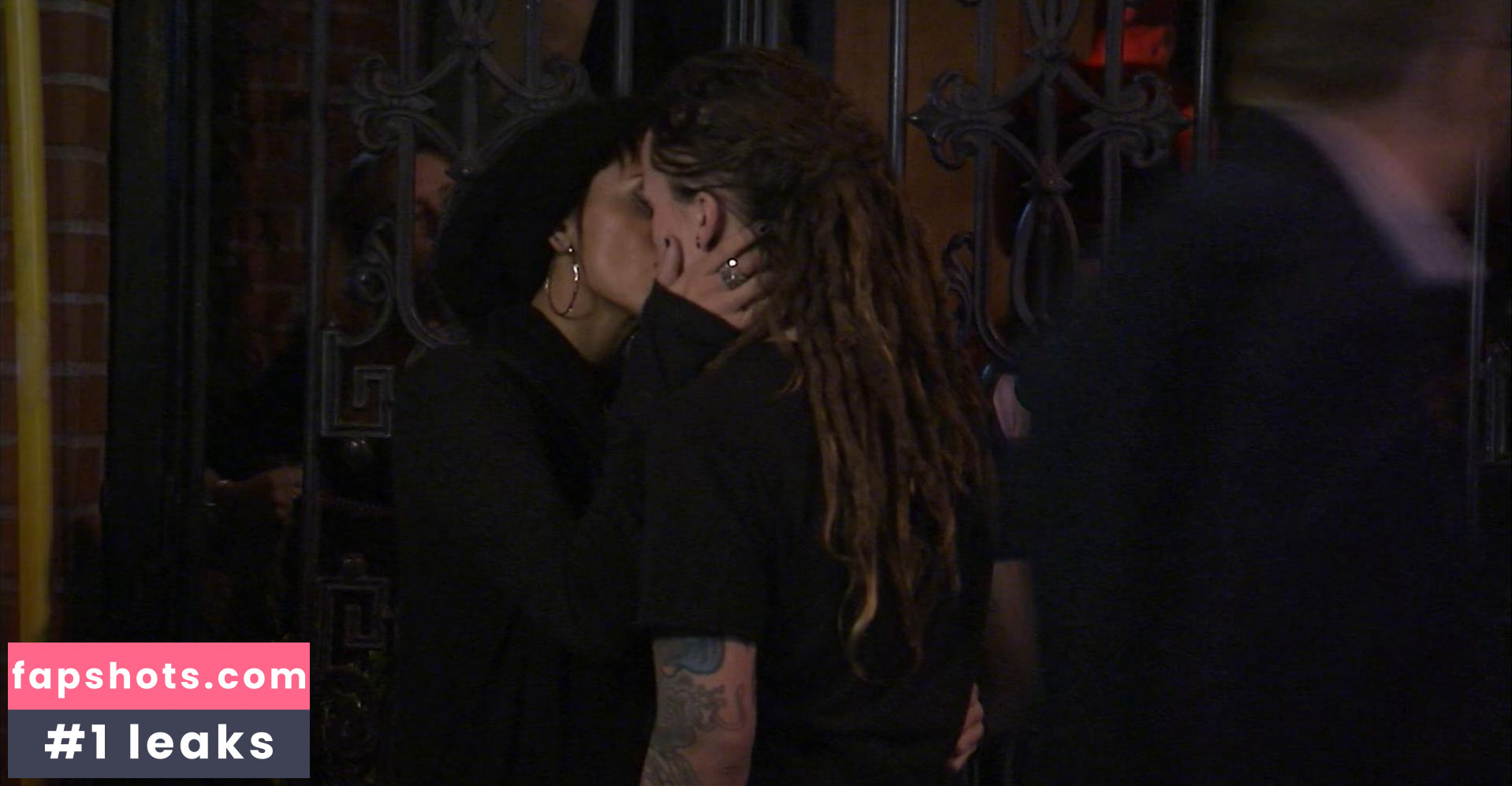 Romi Klinger Nude Leaks OnlyFans Photos #37 - LeakJerk