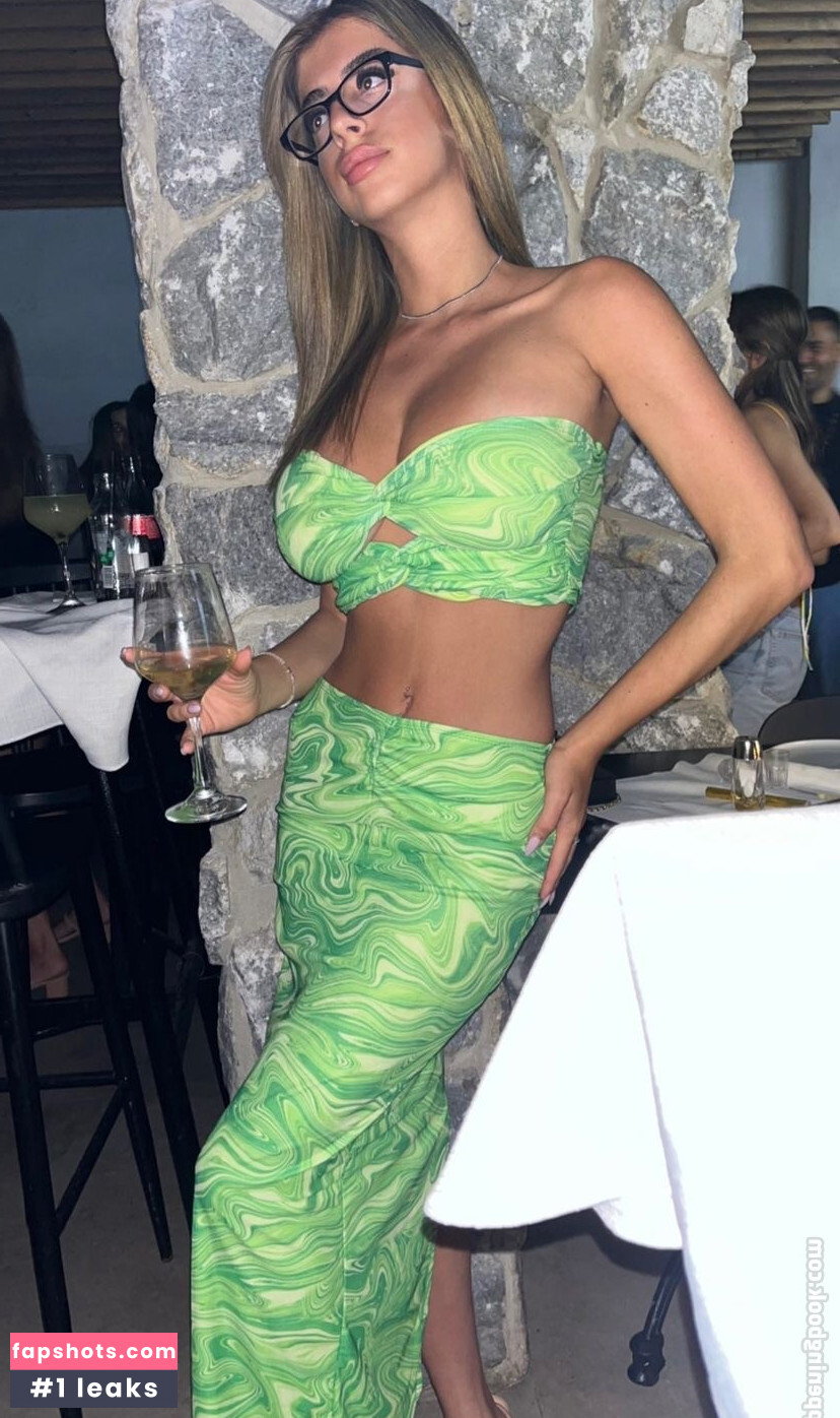 Romi gallery photo #14