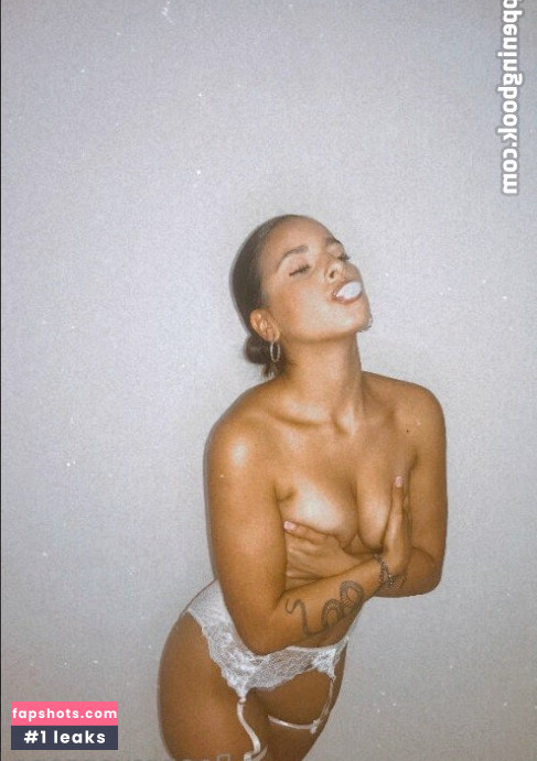 Romina Provenzano gallery photo #76