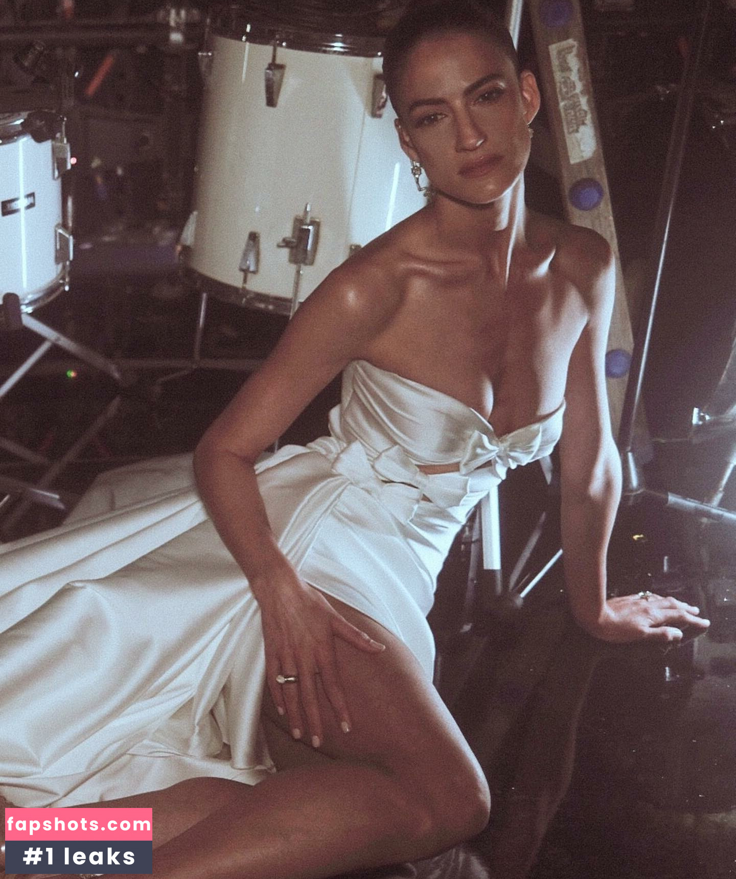 Rona-Lee Shim'on Nude Leaks OnlyFans Photos #10 - LeakJerk