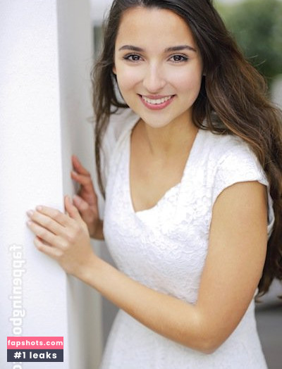 Rona Oezkan gallery photo #7