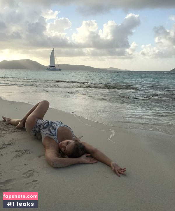 Ronda Rousey Nude Leaks OnlyFans Photos #95 - Fapshots