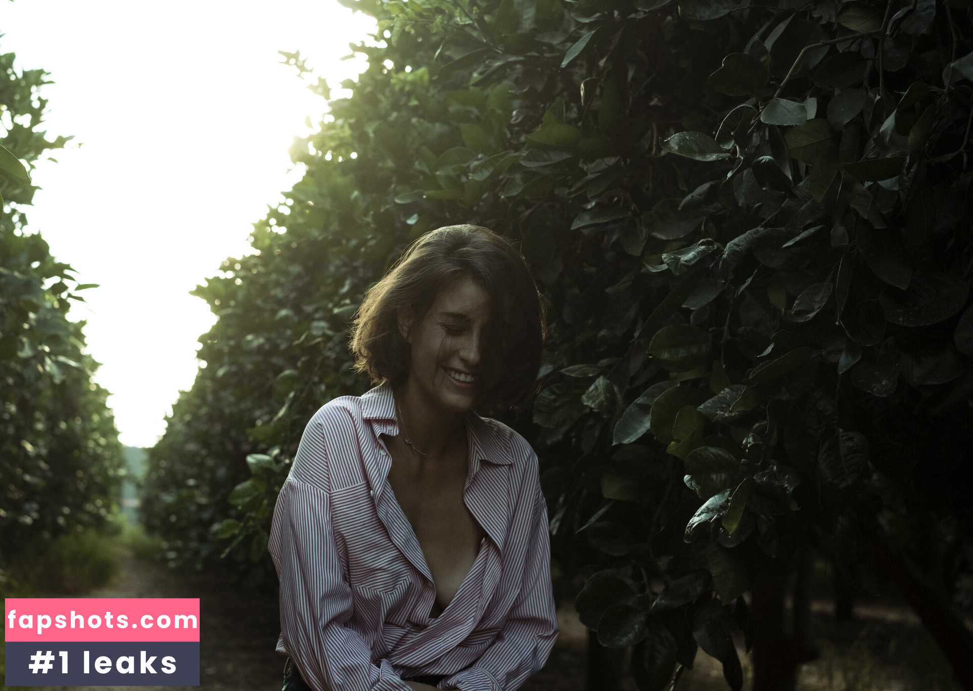 Roni Shif gallery photo #9