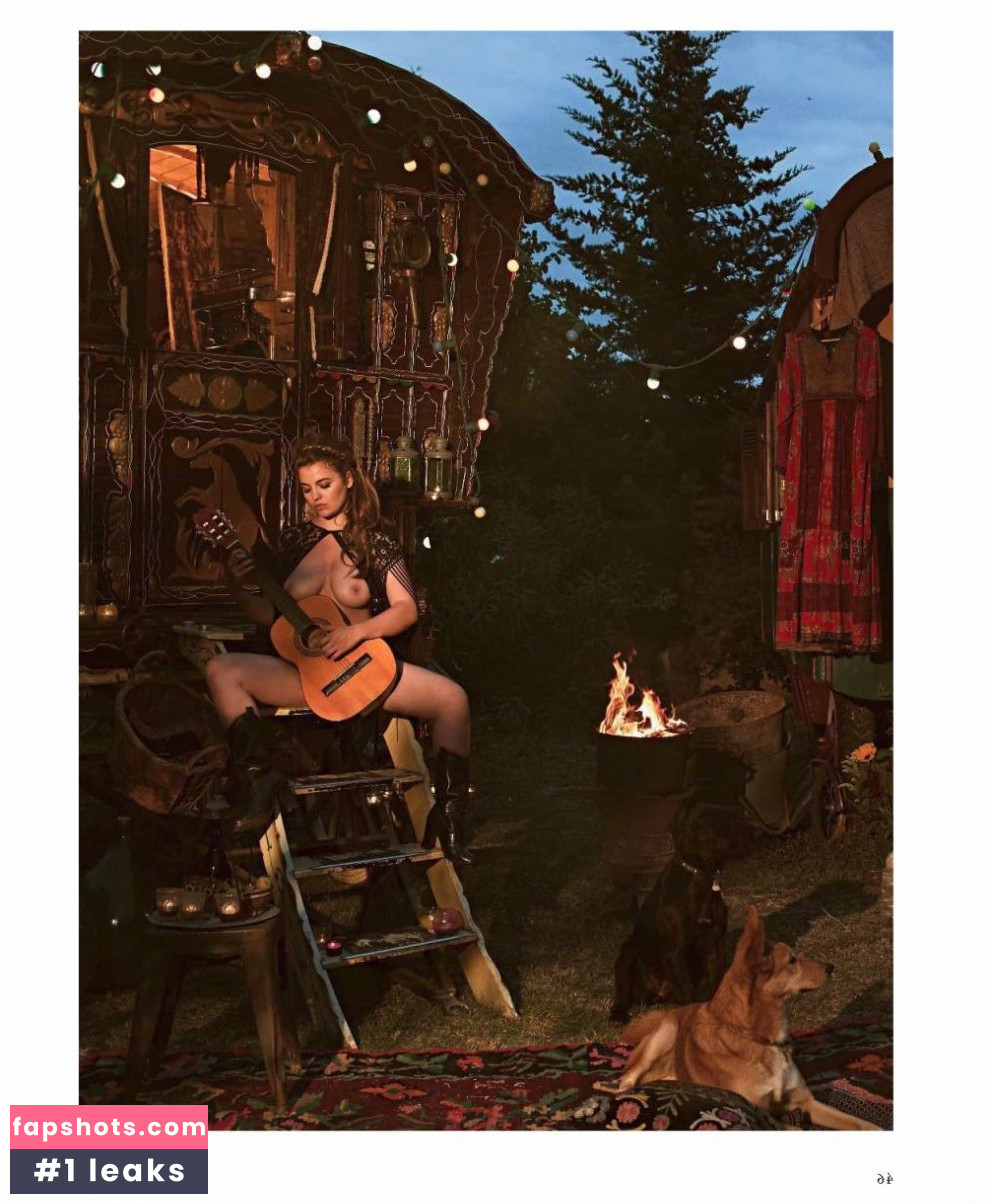 Ronja Forcher gallery photo #46