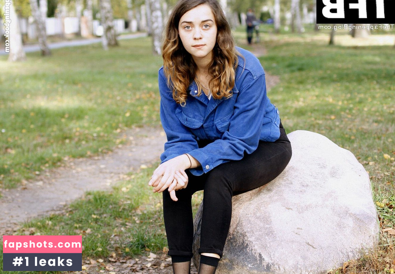 Ronja Herberich gallery photo #3