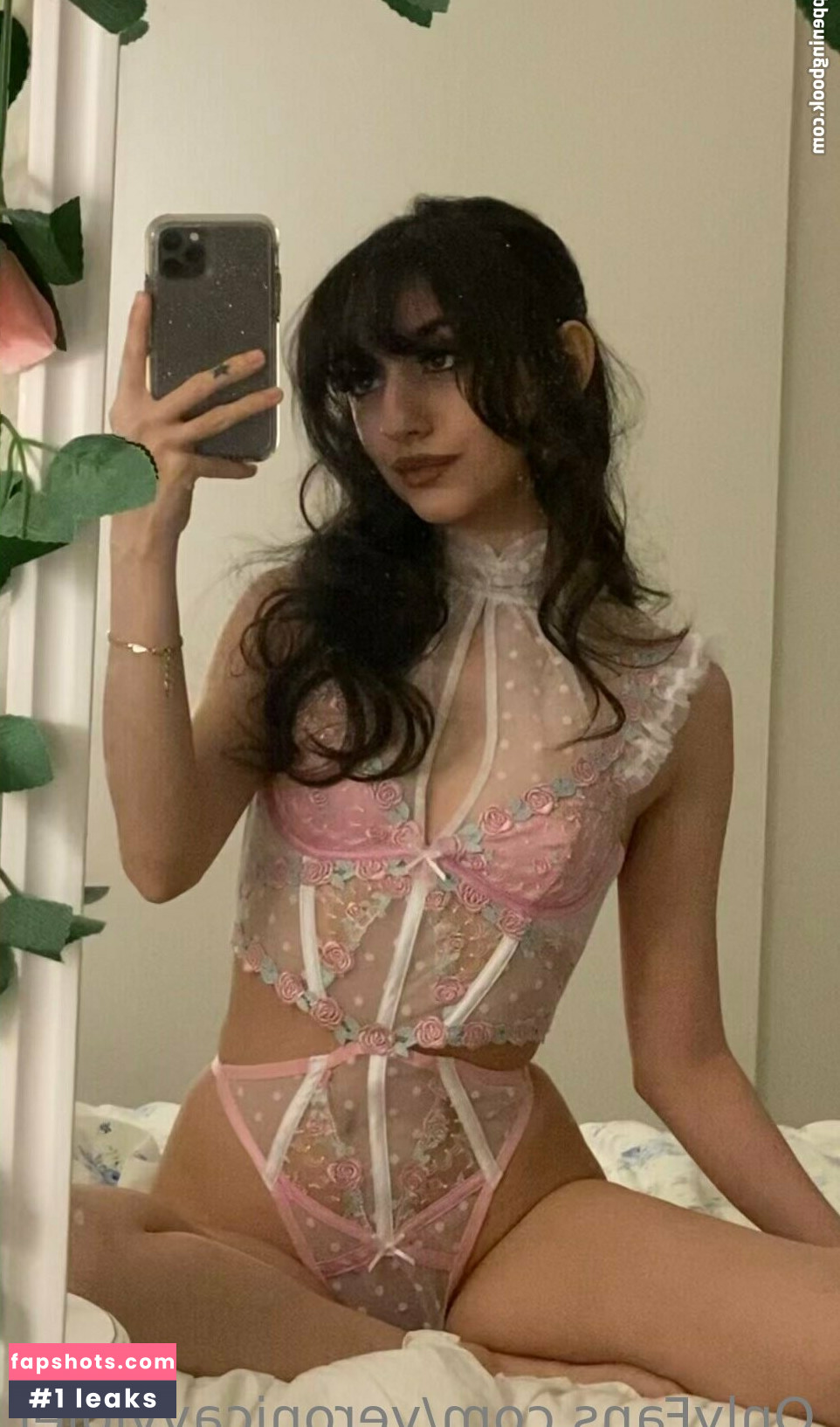 ronnieviolet gallery photo #4