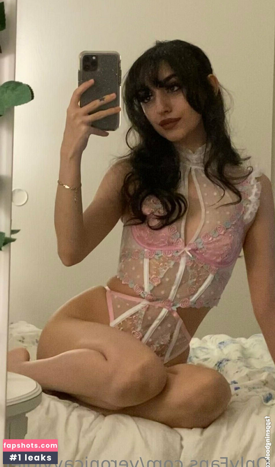 ronnieviolet gallery photo #5