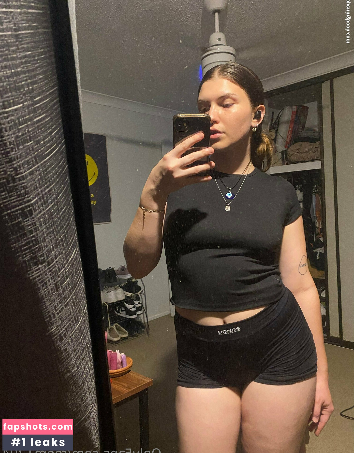 room1204 gallery photo #11