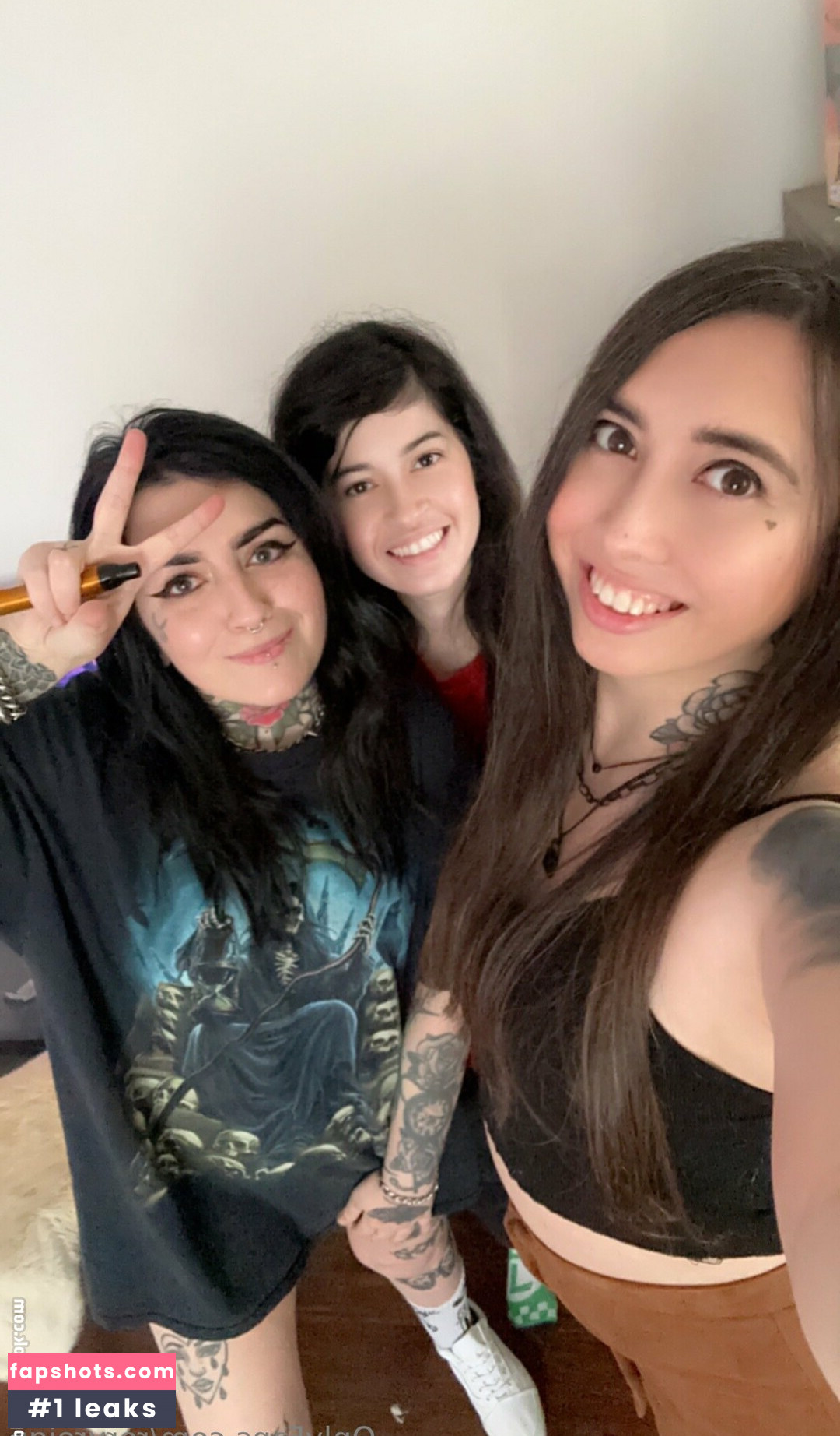 roryreign gallery photo #5