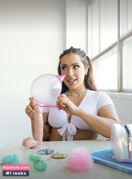 Rosalie Lessard Nacktheit OnlyFans Fotos #148 - Fapshots