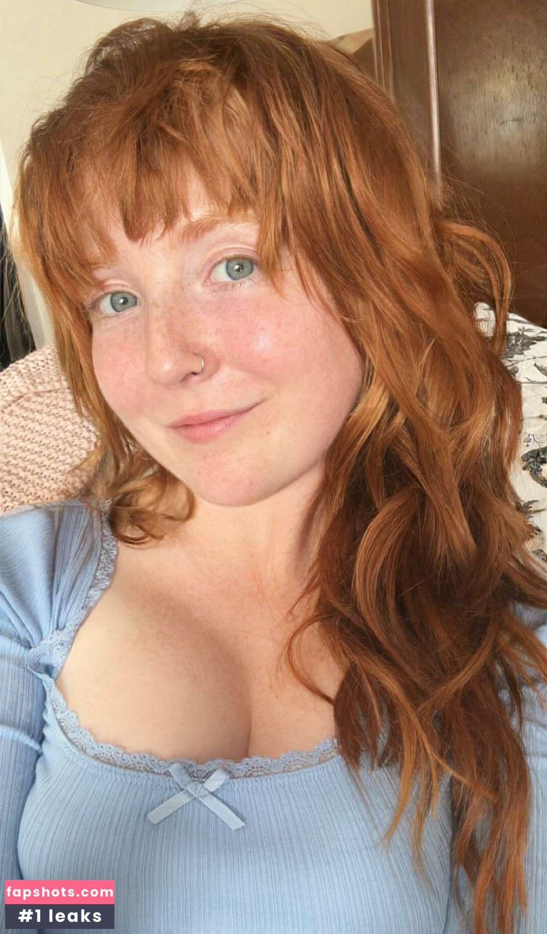 Rosalie Mae gallery photo #3