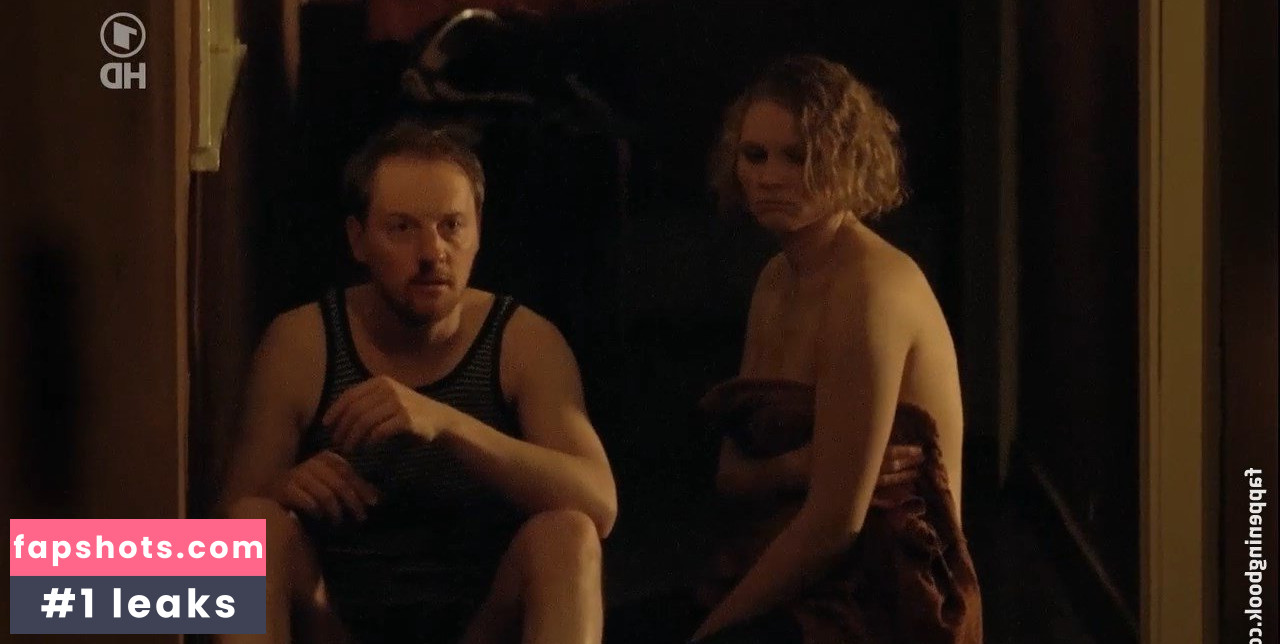 Rosalie Thomass gallery photo #24