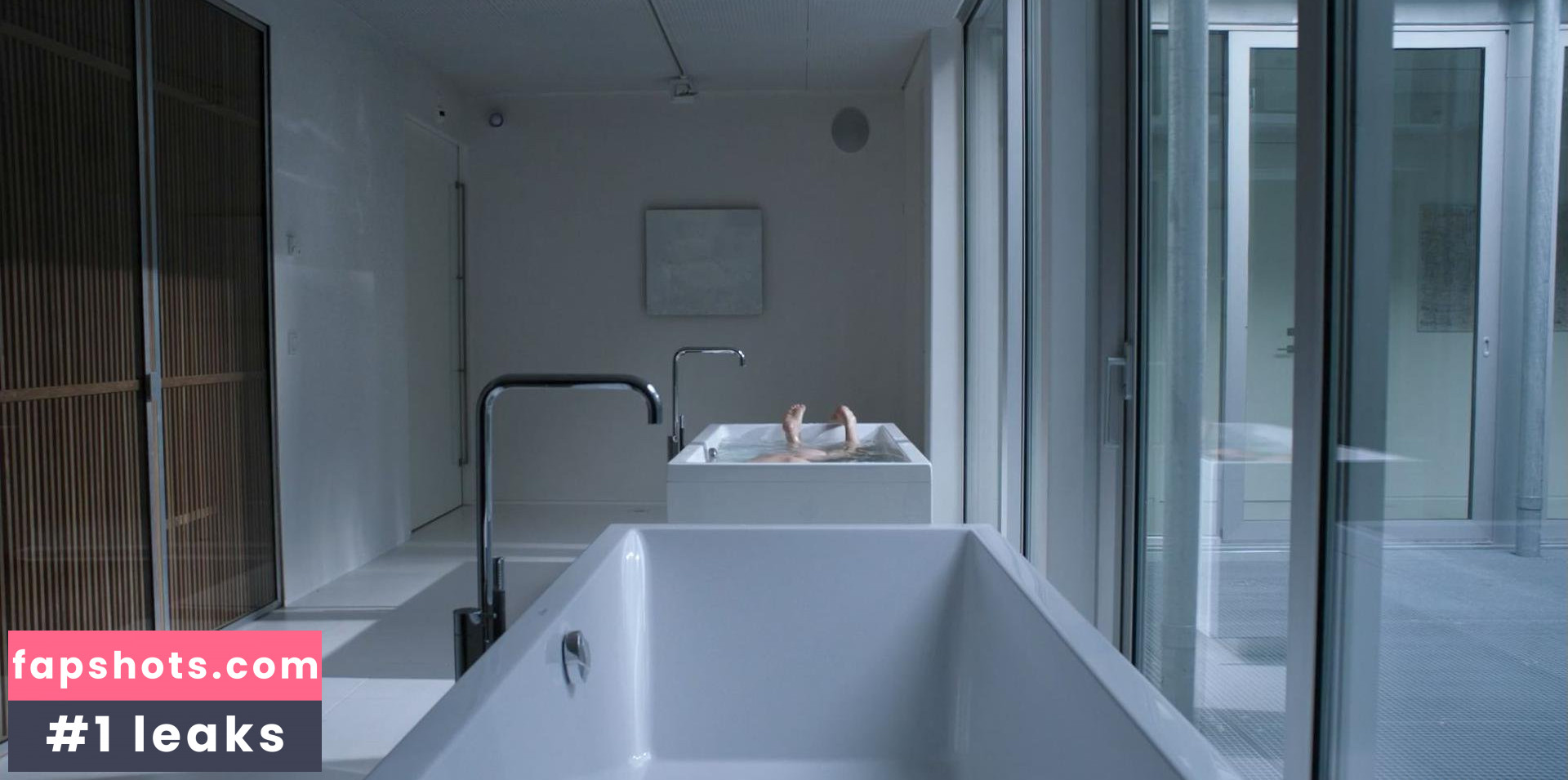 Rosalinde Mynster gallery photo #10