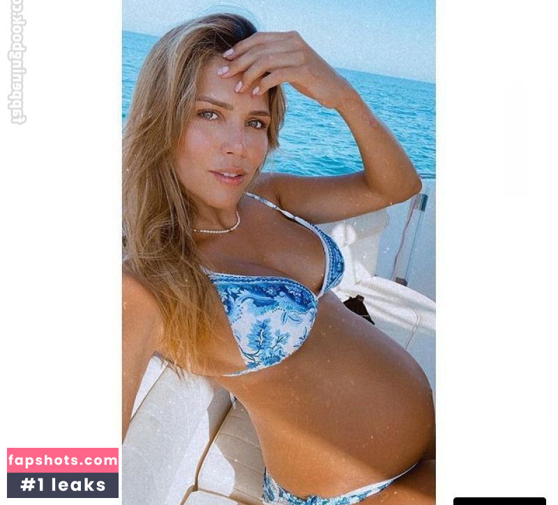 Rosanna Zanetti gallery photo #13