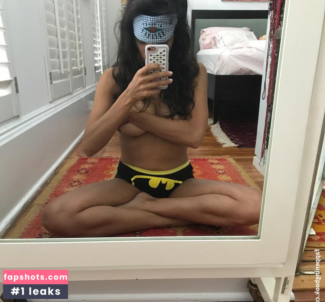 Rosario Dawson Nude Leaks OnlyFans Photos #181 - Fapshots