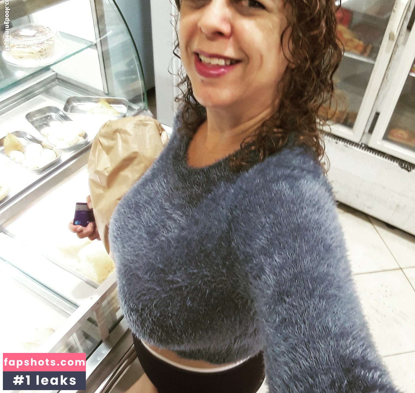 Rose Batista gallery photo #40