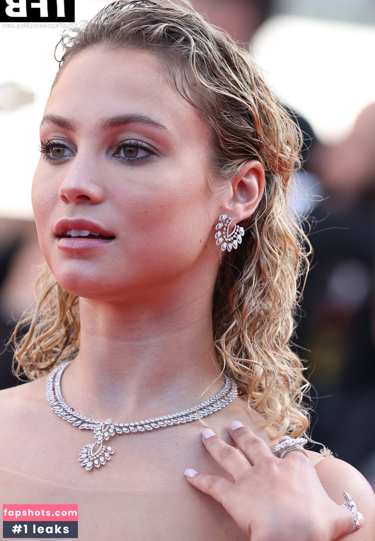 Rose Bertram Nahé úniky fotek pouze od fanoušků #221 - Fapshots