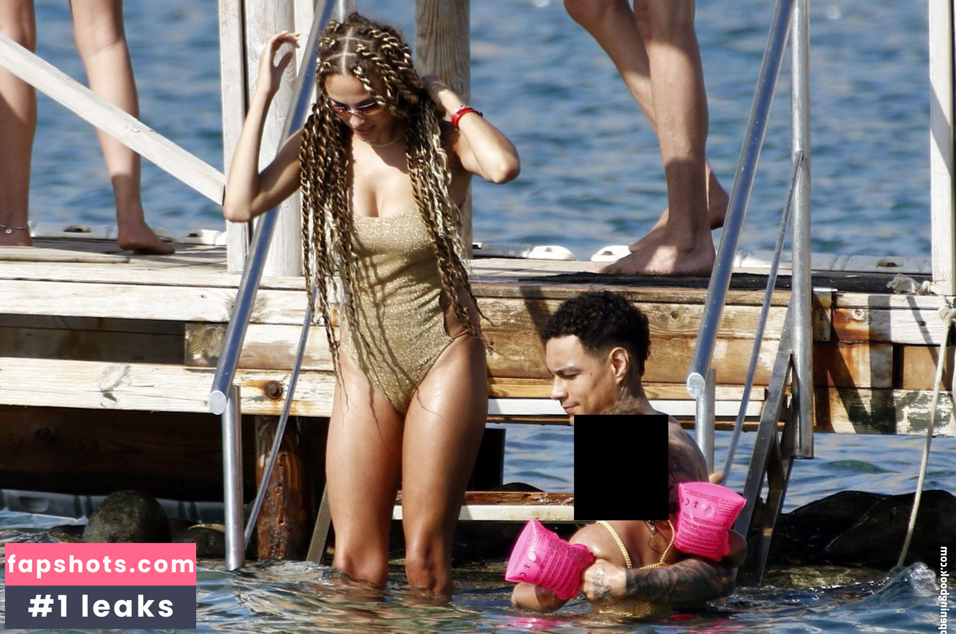 Rose Bertram Nahé úniky fotek pouze od fanoušků #273 - Fapshots