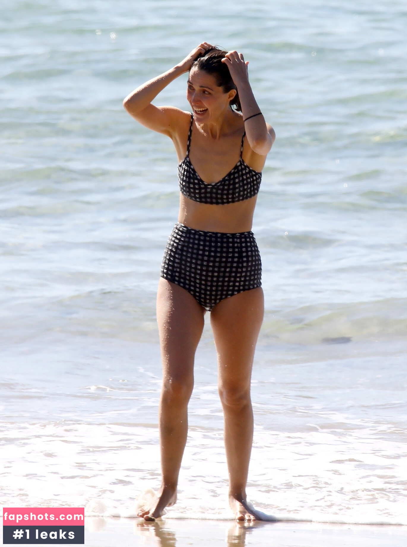 Rose Byrne Nude Leaks OnlyFans Photos #11 - LeakJerk