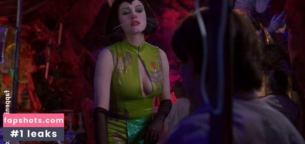 Rose McGowan gallery photo #193