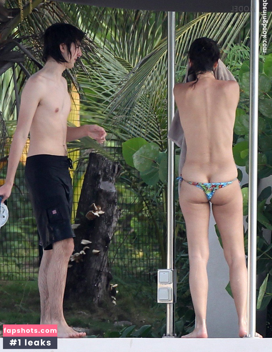 Rose Namajunas gallery photo #24