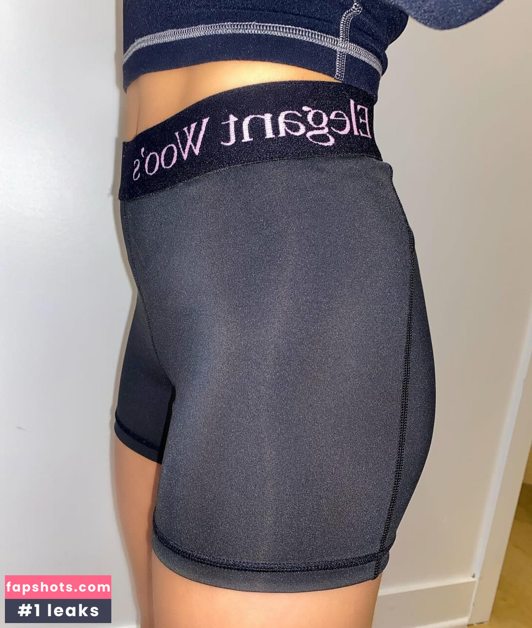 Rose Woo gallery photo #33