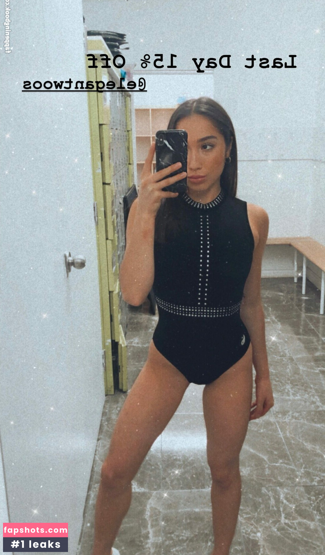 Rose Woo gallery photo #35