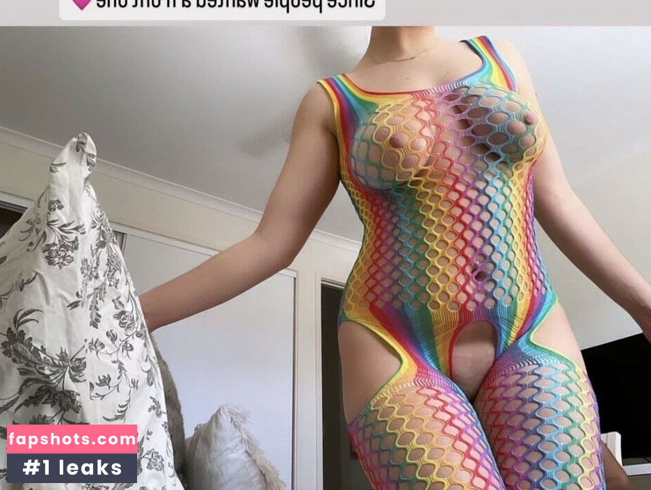 rose.wyatt gallery photo #2