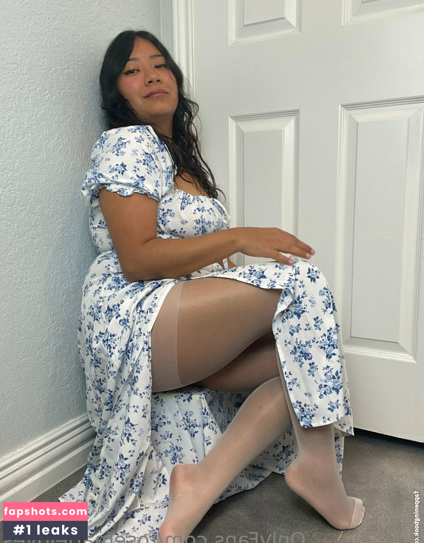 rosemarieloves Nude Leaks OnlyFans Photos #25 - LeakJerk
