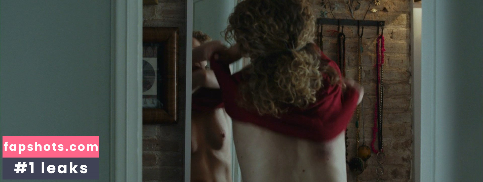 Roser Camí nude babe gallery