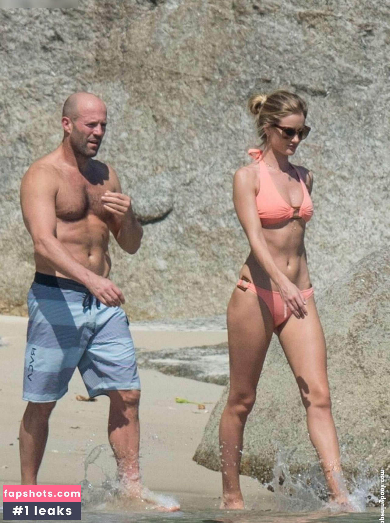 Rosie Huntington-Whiteley Nude Leaks OnlyFans Photos #15 - LeakJerk