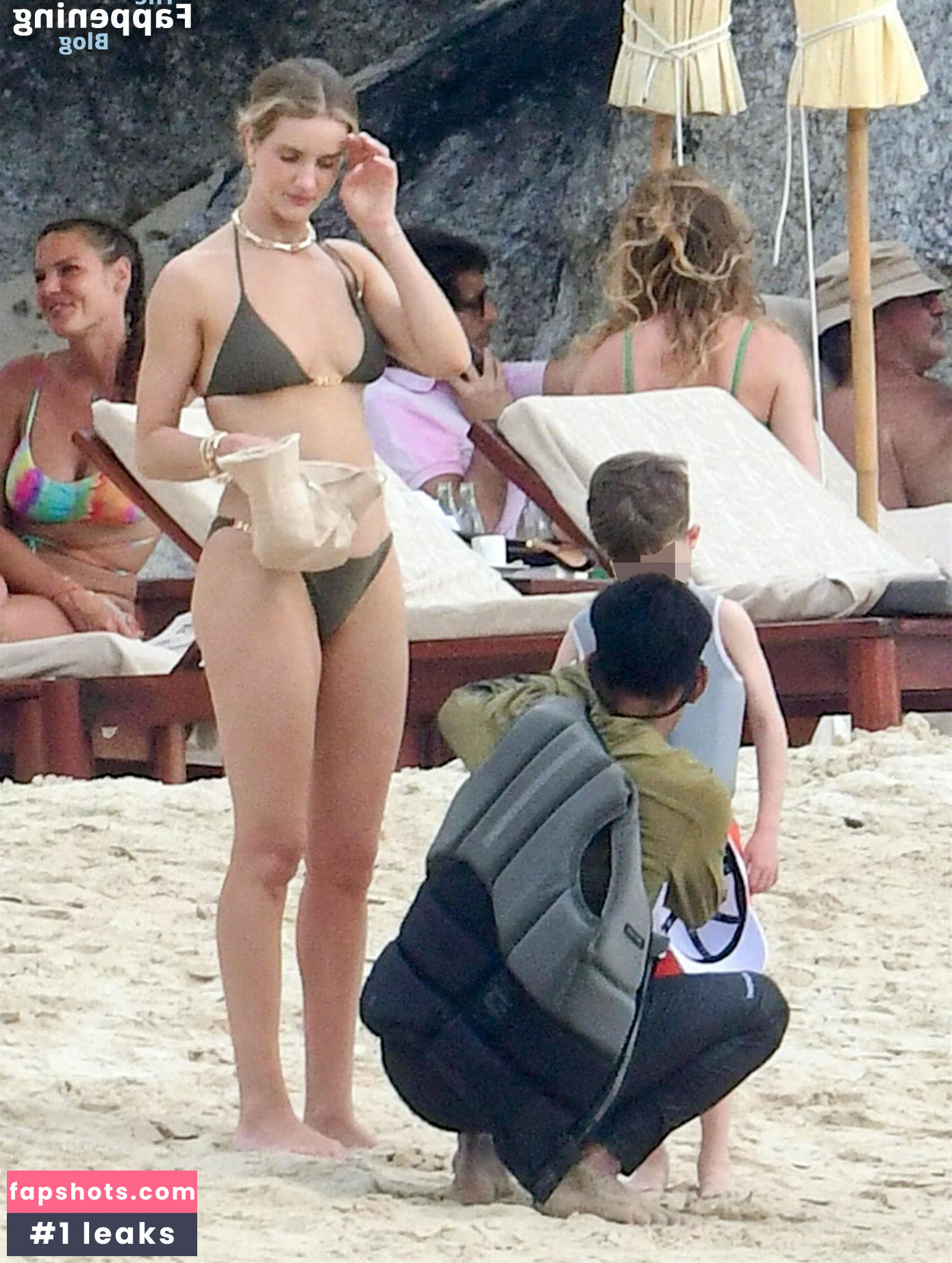 Rosie Huntington-Whiteley Nude Leaks OnlyFans Photos #205 - LeakJerk