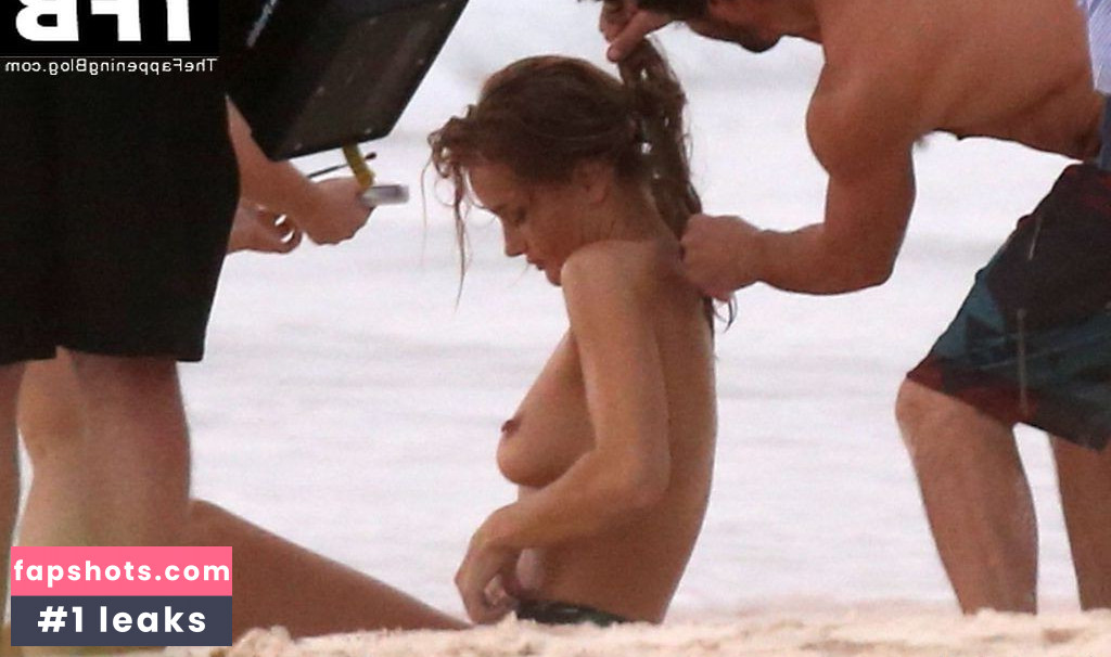 Rosie Huntington-Whiteley Nude Leaks OnlyFans Photos #254 - LeakJerk