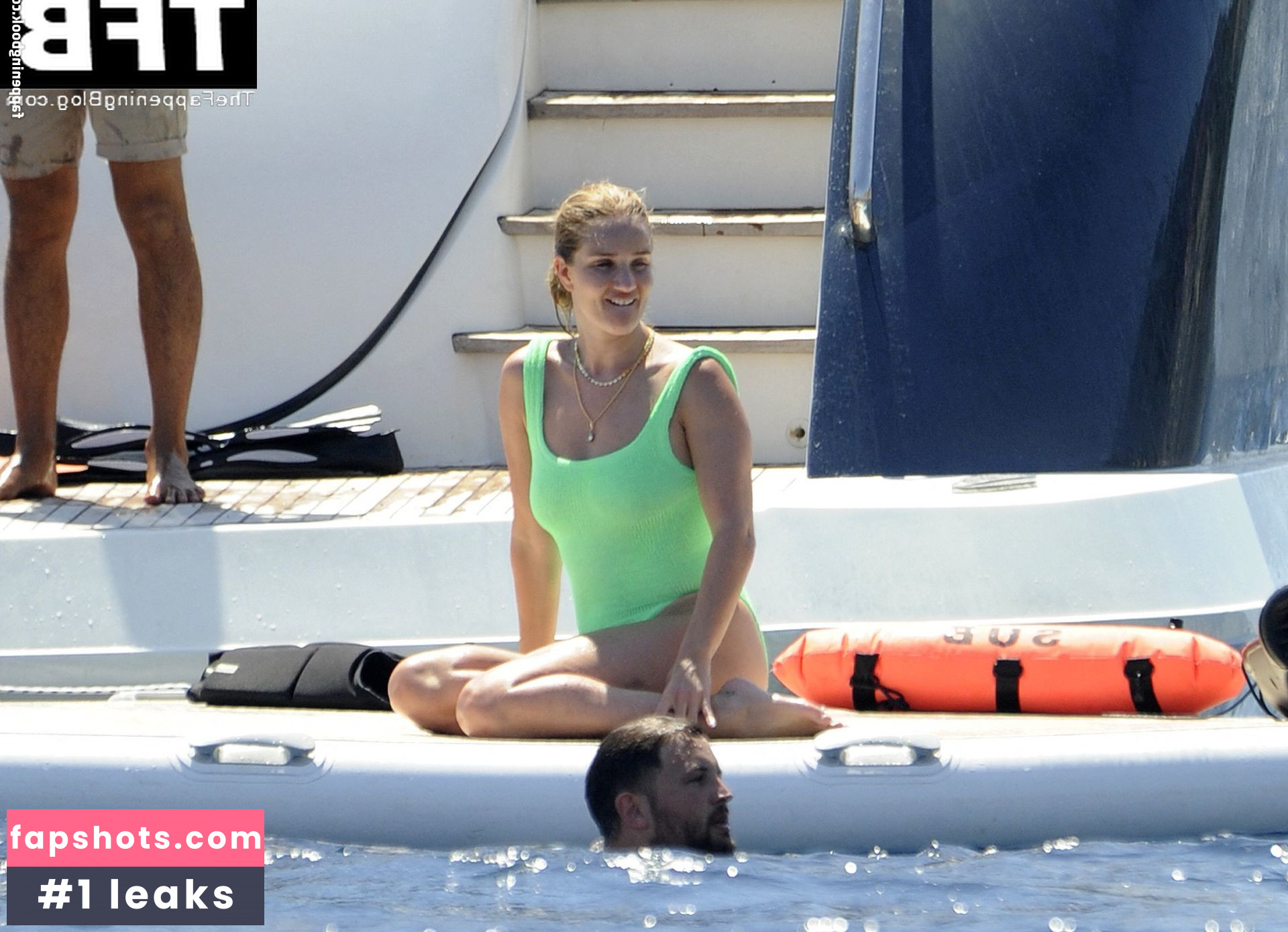 Rosie Huntington-Whiteley Nude Leaks OnlyFans Photos #262 - LeakJerk