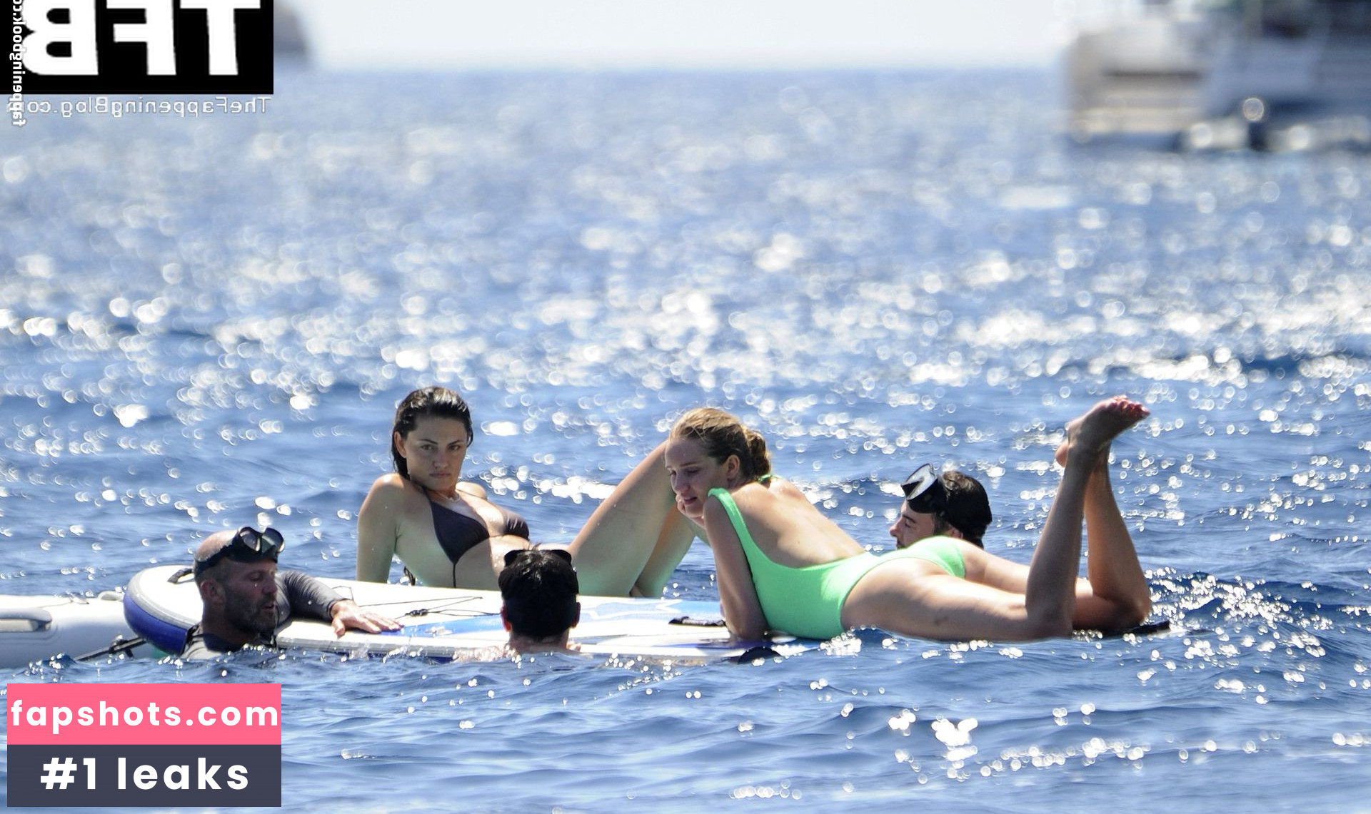 Rosie Huntington-Whiteley Nude Leaks OnlyFans Photos #264 - LeakJerk