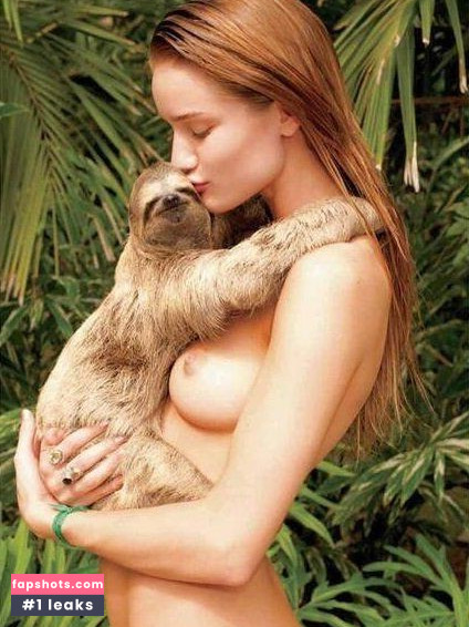 Rosie Huntington-Whiteley Nude Leaks OnlyFans Photos #332 - LeakJerk