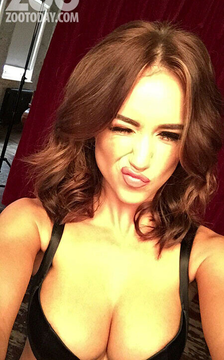 rosie-jones gallery photo #1212