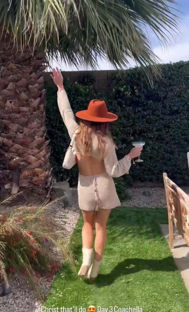 rosie-jones gallery photo #2674